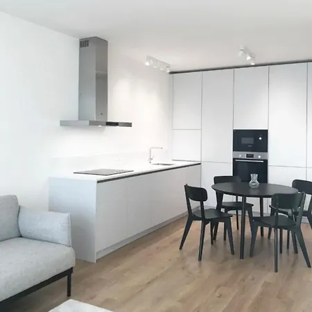 Appartement Iman With Privat Garage Parking Free, 5 Minute Walk To The Center Košice